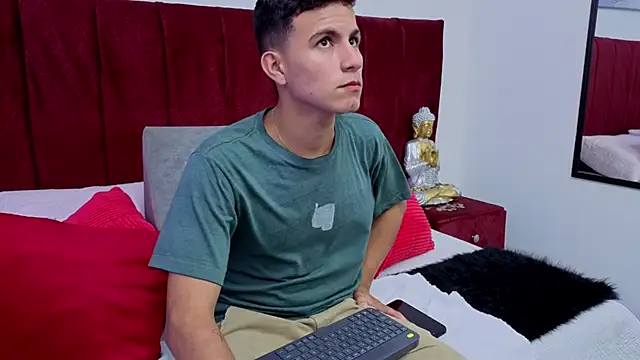  Liams online show from April 15, 5:07 am