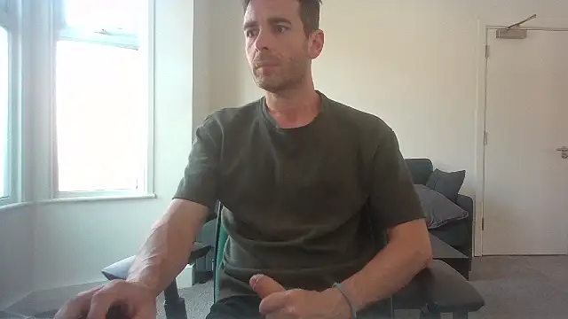frenchbdmaninlondon online show from July 8, 1:26 pm