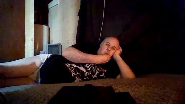 Nightshade1195 online show from May 25, 5:08 pm