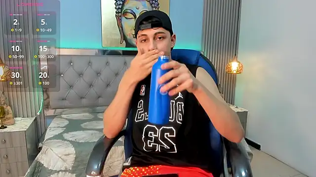 Ethanx18  online show from June 9, 6:59 am