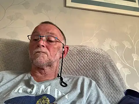 Moonraker64 online show from July 14, 7:31 pm