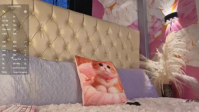 Luna Sissy  online show from May 20, 8:48 pm