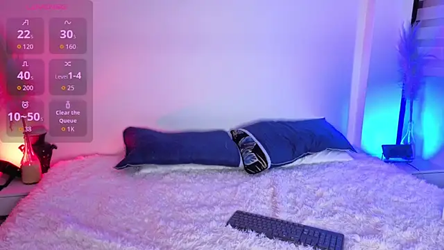 Luna Sissy  online show from June 16, 9:06 pm