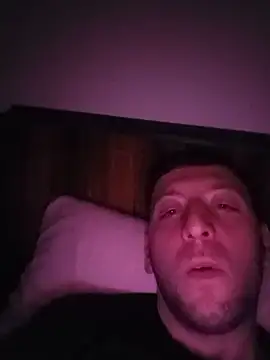 VincentZe99 online show from May 16, 1:47 am
