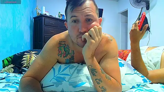 STEPBROTHERS88 online show from June 13, 5:16 am