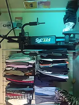 tu amo y rey online show from June 18, 3:28 pm