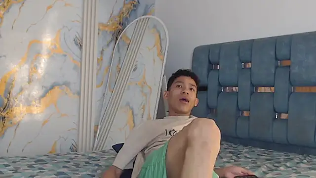 RONALDA HOT26 online show from June 18, 1:49 pm