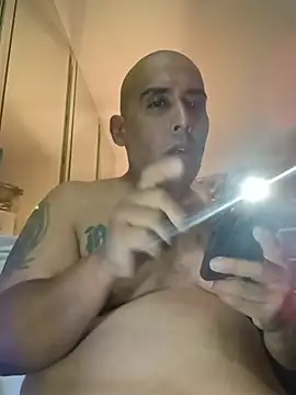 mikey2840 online show from June 24, 12:30 pm