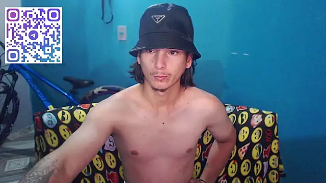 MrKingsaintx online show from June 22, 3:25 am