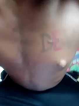 dantecruz19 online show from July 16, 10:39 pm