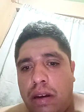 Luis970457 online show from June 17, 9:33 am