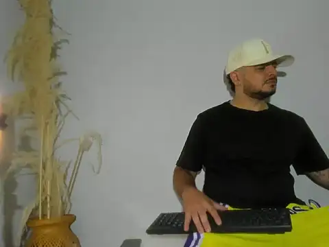jeann alexx online show from June 23, 1:21 am