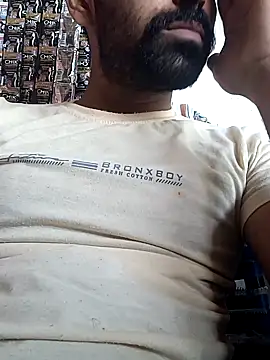 cuteboyaadi online show from June 14, 2:57 am