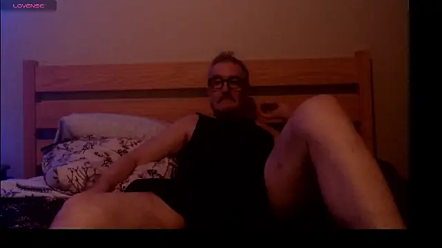 KinkyStacheDaddy online show from June 30, 5:30 am
