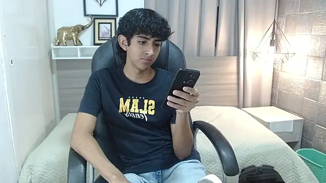 Billie Jean online show from July 28, 3:21 pm