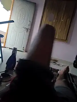 rajatheking3 online show from June 17, 1:02 pm