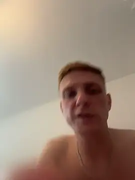 wiganchavv online show from July 6, 3:36 pm