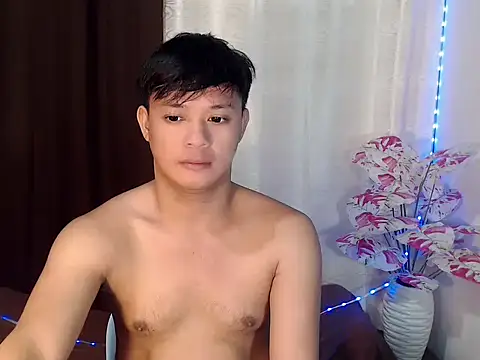 kingdomcum96 online show from July 14, 10:27 pm