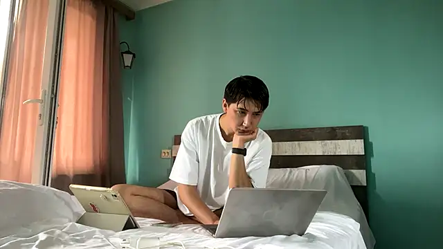 kleopatri  online show from July 21, 8:16 am