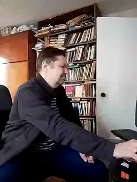 Pokaz2020 online show from April 10, 7:48 am