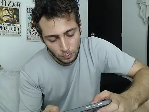 stevensanchez99 online show from May 9, 2:12 am