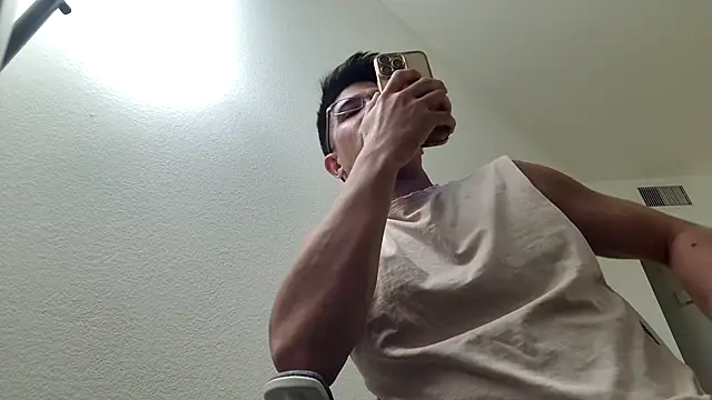 SebastianReiss online show from June 18, 4:47 am