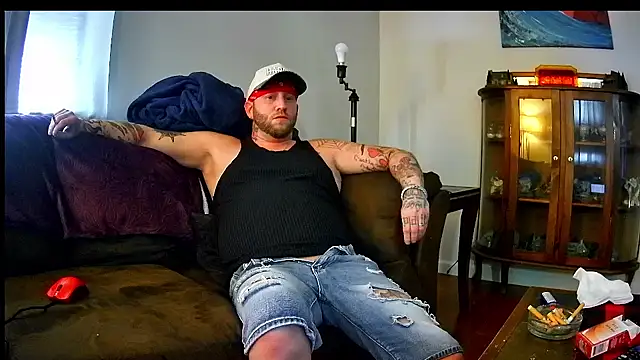 Livingpuddle online show from July 2, 8:04 pm