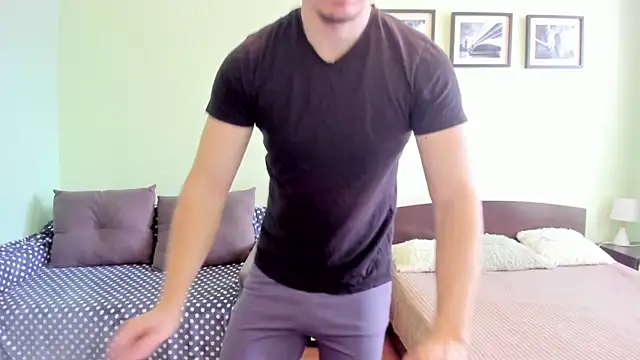 Marrymepls online show from April 9, 6:19 am