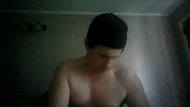 youngbuck6874 online show from June 19, 9:08 pm