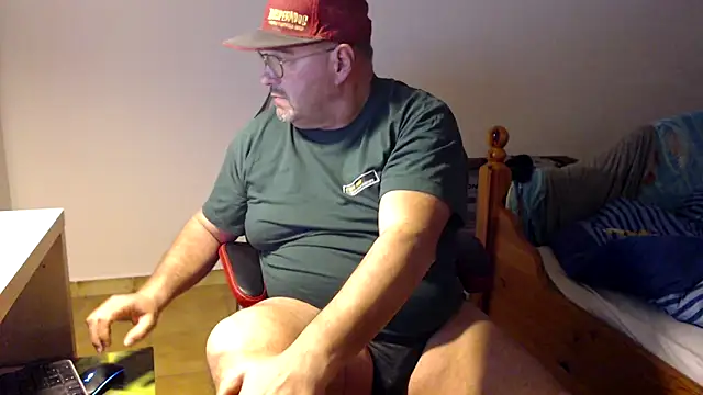 fraboys online show from March 3, 3:19 pm