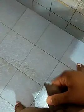 dinesh682 online show from October 30, 9:49 pm