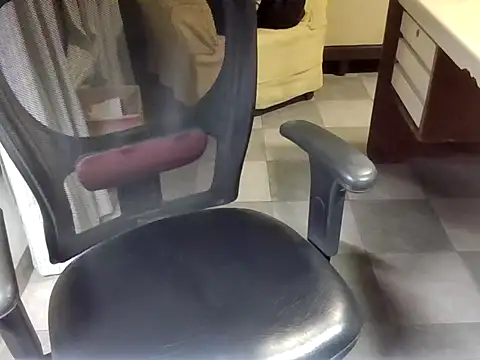 mariohurt101 online show from February 23, 9:05 pm