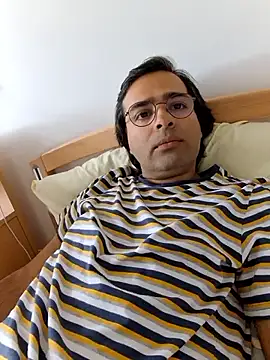 Azad64 online show from June 4, 2:34 pm