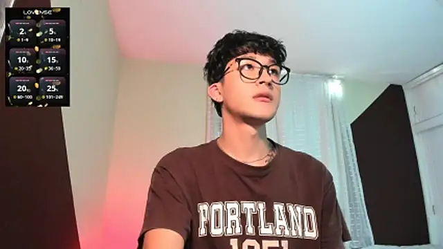 tom Howard online show from May 24, 9:43 pm