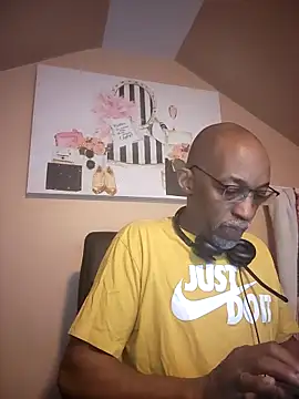 Lonelynudist59 online show from March 12, 11:18 am