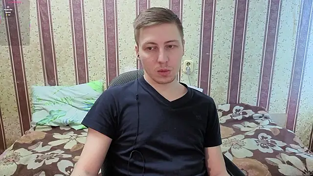 darienlarge online show from February 3, 8:08 am