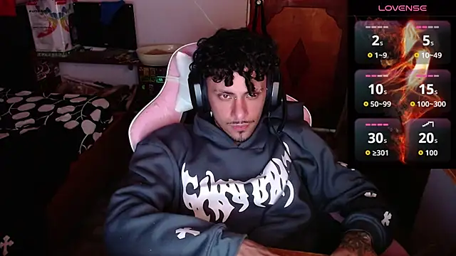 Apolo S online show from April 12, 4:26 am