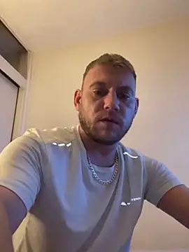 Weestud94 online show from December 30, 6:27 pm