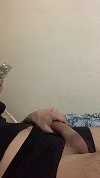 saye0044 online show from March 10, 9:43 pm