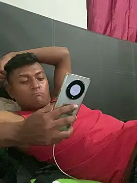 jonaspas02 online show from February 7, 6:14 am