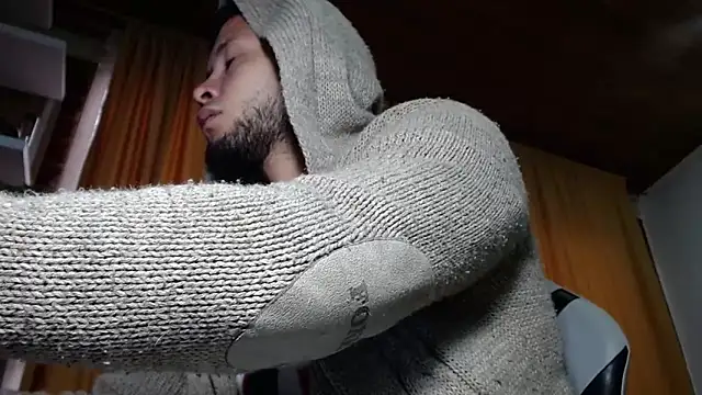 sebastian horny online show from June 4, 11:49 am
