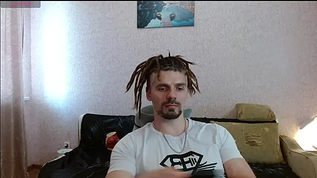 Aestheticguy101 online show from June 11, 2:59 pm