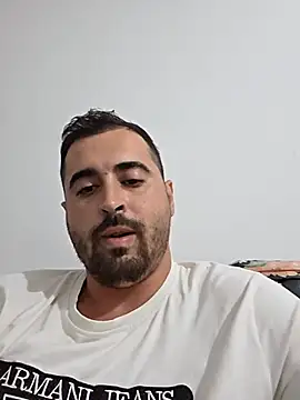 Antonio123499 online show from May 23, 1:33 am