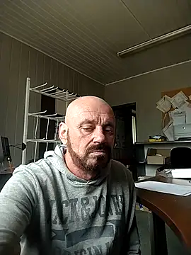 wilkalfa online show from May 11, 10:39 am
