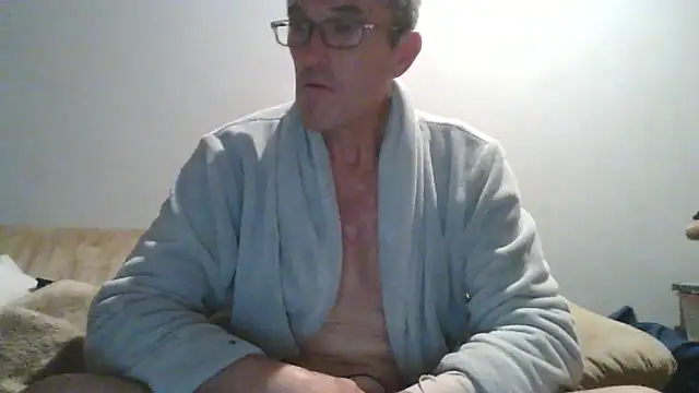 xykenrahxh online show from June 20, 1:43 am