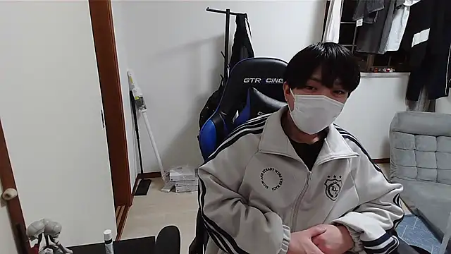 pychan online show from March 1, 12:16 pm