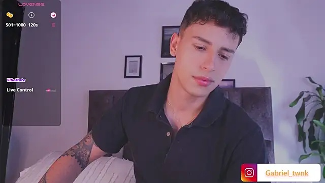 I Gabriel online show from June 24, 5:10 am