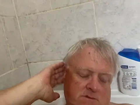 bigbadjon69 online show from May 25, 1:06 pm