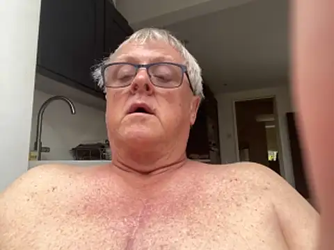 bigbadjon69 online show from May 29, 11:09 am