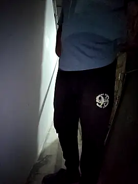 PrateekC online show from September 11, 5:12 pm